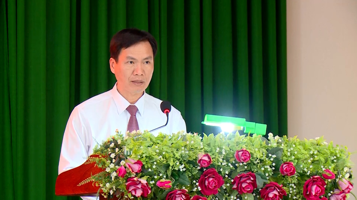 Hội đồng nhân dân xã Long Hồ khóa I, nhiệm kỳ 2021-2026 tổ chức kỳ họp chuyên đề lần thứ nhất
